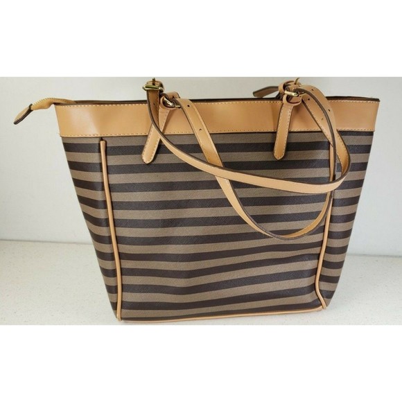 Adrienne Vittadine Studio Purse HandBag PO#32207 Adjustable Shoulder Strap - Picture 4 of 14